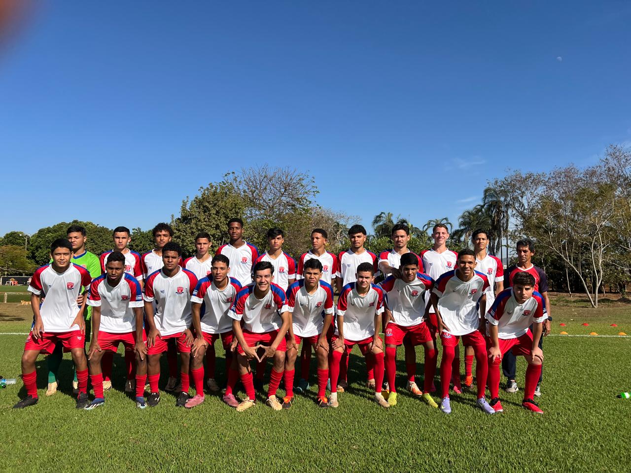 Atlético Goianésia vence Itauçu, fora, e lidera a Taça Mané Garrincha Sub-17 da 3ª Divisão/2025